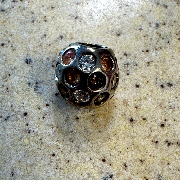 Pandora charm - Picture 1 of 3